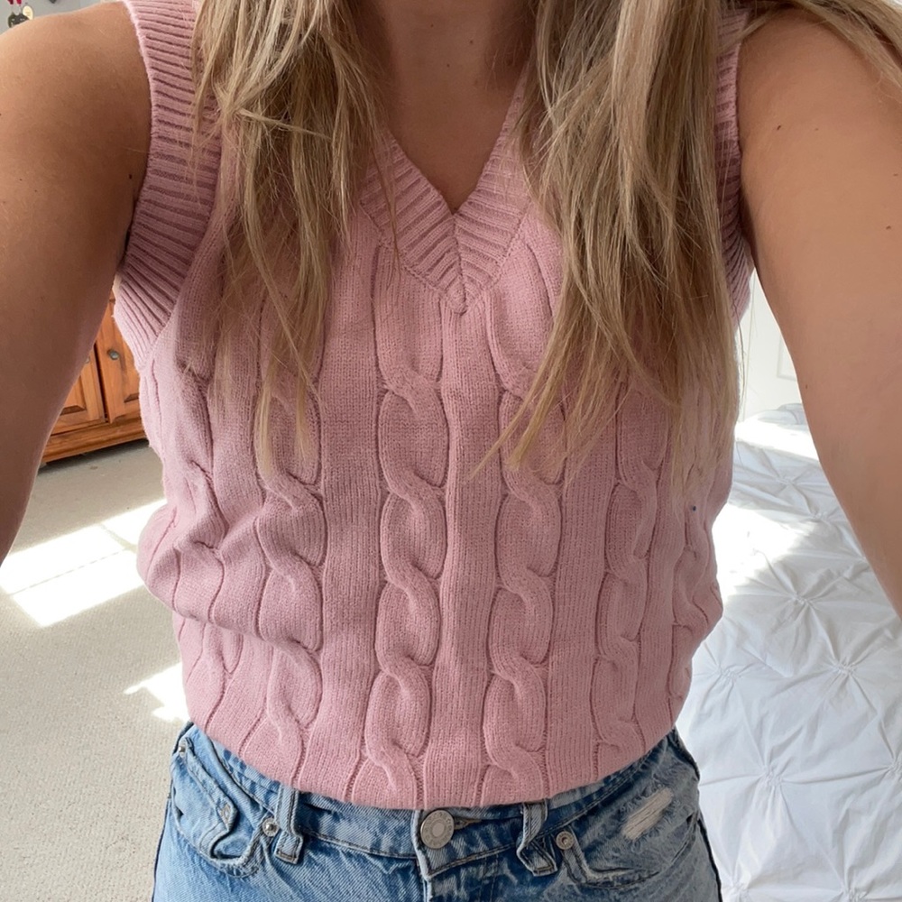 amazon pink sweater vest size s